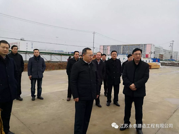 湖北省黄石市委副书记、市长吴锦一行到台光电子项目部调研